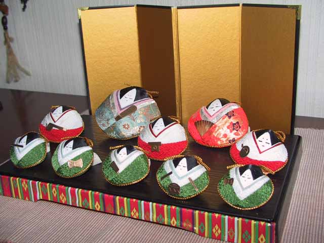 IMG_0069.jpg
 ORG[640 x 480] NOW[ 640 x 480]
(�␳�O�{�����{���␳������100���ŕ\����)