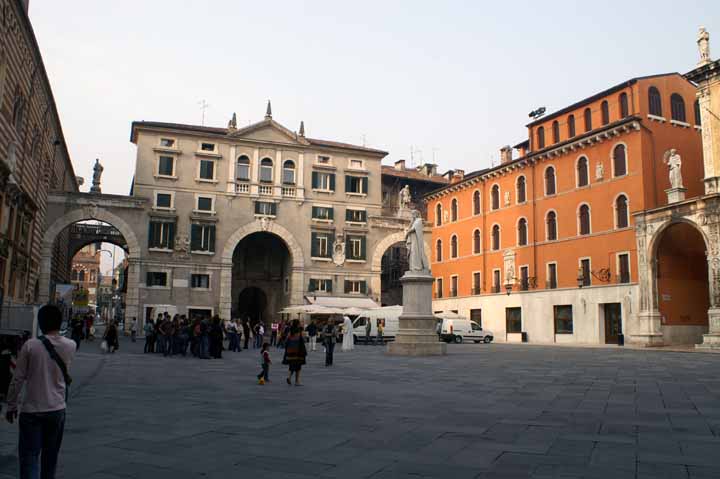 This picture is for quick loading of picture.