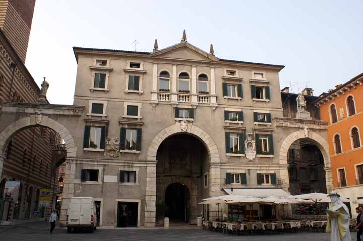 This picture is for quick loading of picture.