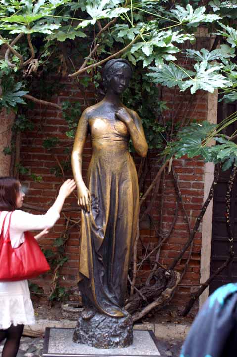 This picture is for quick loading of picture.