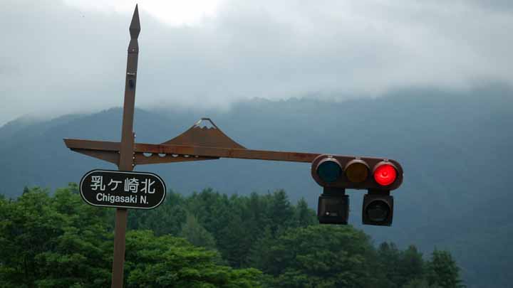 DRB00365.jpg
 ORG[720 x 405] NOW[ 720 x 405]
(�␳�O�{�����{���␳������100���ŕ\����)