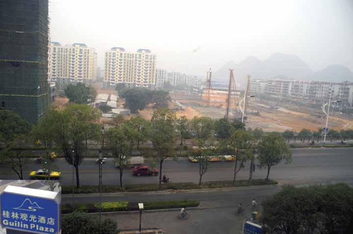 PICA5864.jpg
 ORG[720 x 479] NOW[ 720 x 479]
(�␳�O�{�����{���␳������100���ŕ\����)