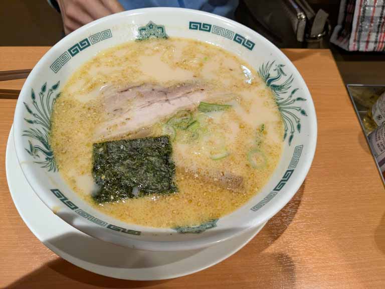 kk25101401.jpg
 ORG[768 x 576] NOW[ 706 x 529]
(�␳�O�{��93���{���␳������91���ŕ\����)