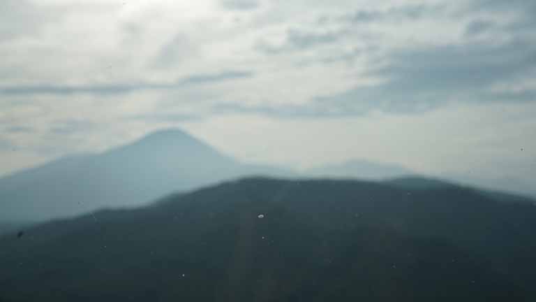 DSC01068.jpg
 ORG[768 x 432] NOW[ 768 x 432]
(�␳�O�{�����{���␳������100���ŕ\����)