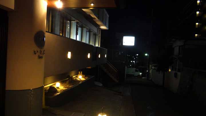 D8A00530.jpg
 ORG[720 x 405] NOW[ 720 x 405]
(�␳�O�{�����{���␳������100���ŕ\����)