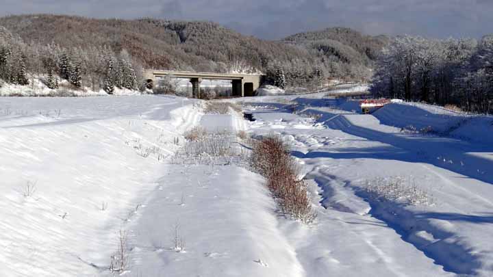 This picture is for quick loading of picture.