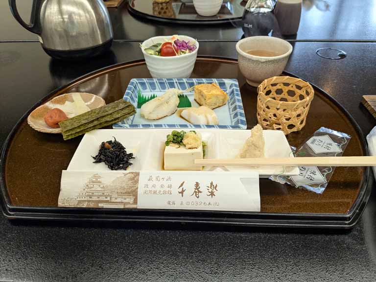 DSC00350.jpg
 ORG[768 x 576] NOW[ 706 x 529]
(�␳�O�{��93���{���␳������91���ŕ\����)